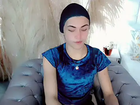 Snapshot of nathalialoes1 chatting on 10-10-25, 07:02 nathalialoes1 online show from 10-10-25, 07:02
