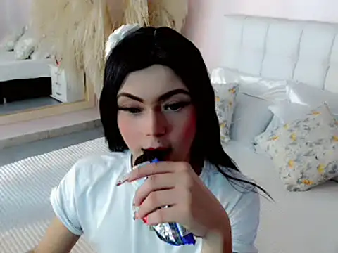 Snapshot of nathalialoes1 chatting on 10-11-25, 07:12 nathalialoes1 online show from 10-11-25, 07:12