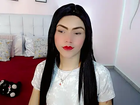 Snapshot of nathalialoes1 chatting on 10-18-25, 07:20 nathalialoes1 online show from 10-18-25, 07:20