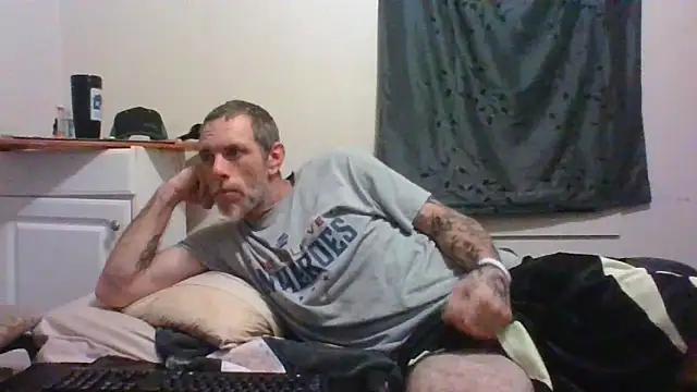 jarjar83 online show from 11-14-25, 01:04