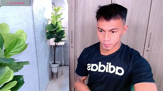 PinooyMilker online show from 12-02-25, 06:41