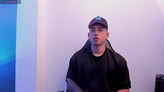 Snapshot of Draven_Marceaux chatting on 01-19-26, 11:25 Draven Marceaux online show from 01-19-26, 11:25