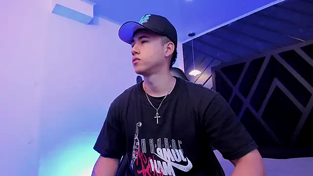 Snapshot of Draven_Marceaux chatting on 02-02-26, 11:42 Draven Marceaux online show from 02-02-26, 11:42