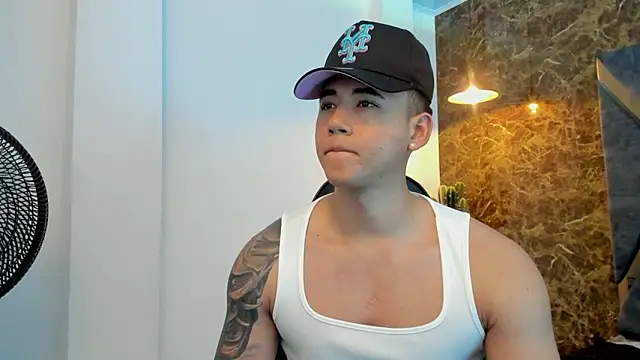 Snapshot of Draven_Marceaux chatting on 03-03-26, 11:27 Draven Marceaux online show from 03-03-26, 11:27