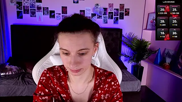 kaleriyaa  online show from 02-15-26, 07:51