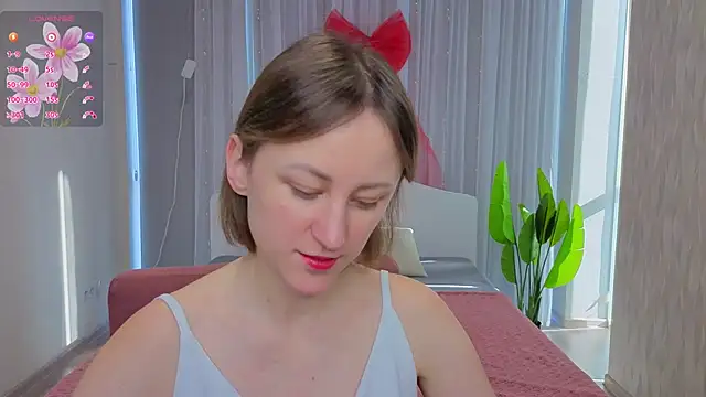 LuluChiiii online show from 02-10-26, 10:19