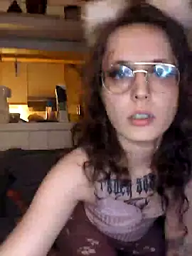 marijacucu online show from 04-18-26, 09:15