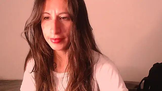 Snapshot of NathaSlave chatting on 04-18-26, 09:13 NathaSlave online show from 04-18-26, 09:13