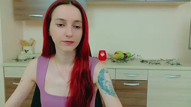 Julia Jae online show from 04-08-26, 06:13