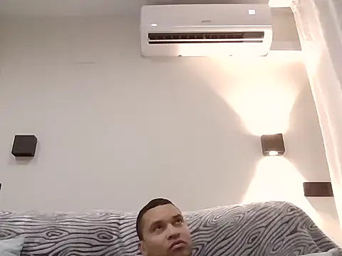 Snapshot of Krono_dikaprio_ chatting on 03-16-26, 08:02 Krono dikaprio online show from 03-16-26, 08:02