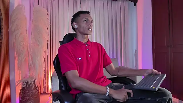 JulienSaint online show from 01-14-26, 12:00