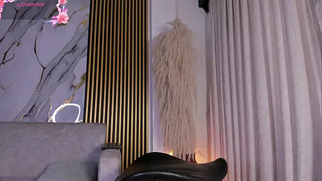 JulienSaint online show from 03-04-26, 12:22