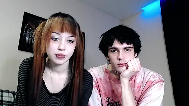 Snapshot of _LUCY_LAVE chatting on 09-13-25, 03:45 LUCY LAVE online show from 09-13-25, 03:45