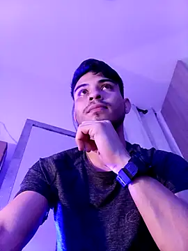 Bastian MCcormick online show from 11-23-25, 06:41