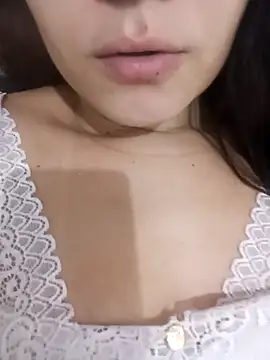 Snapshot of morgana0709 chatting on 12-18-25, 10:21 morgana0709 online show from 12-18-25, 10:21