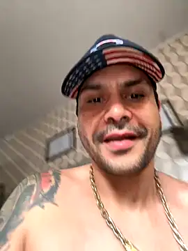 Snapshot of JOAO_PEDRO35 chatting on 11-06-25, 09:43 JOAO PEDRO35 online show from 11-06-25, 09:43