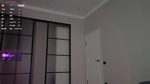 lunajii online show from 10-12-25, 01:59