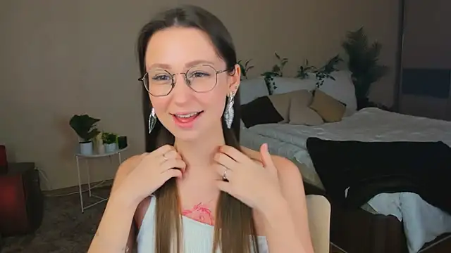 YourLovellyStory online show from 01-15-26, 11:26