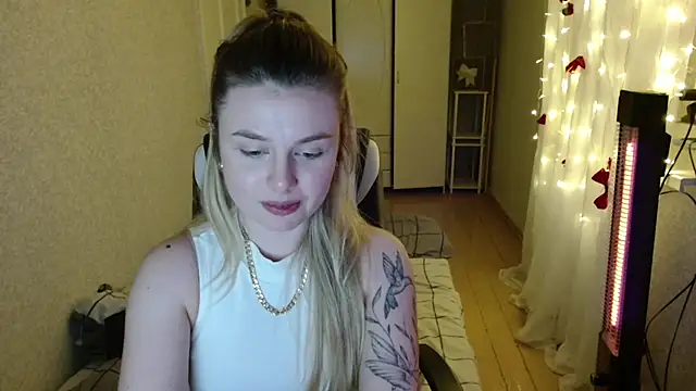 AngelicaHollywood online show from 12-16-25, 08:14