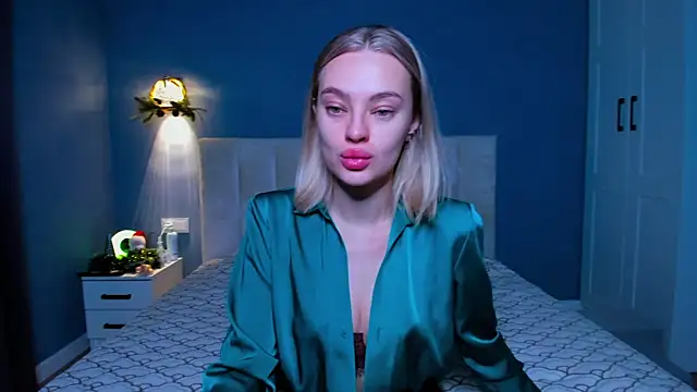 OliviaReece online show from 01-13-26, 07:02