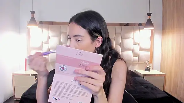 Emilia Bons online show from 01-11-26, 01:27