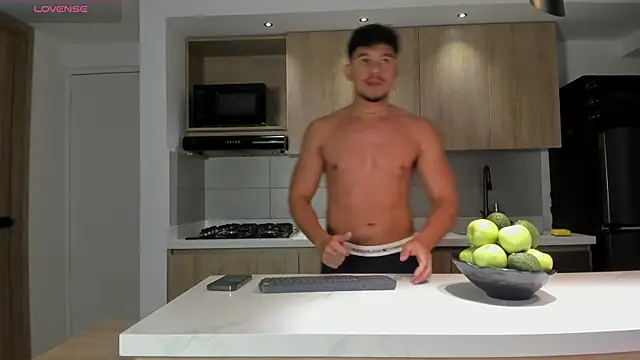 austin spears  online show from 07-12-26, 01:29