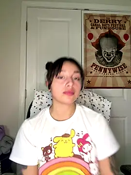 CharmingMaddie online show from 12-14-25, 08:57