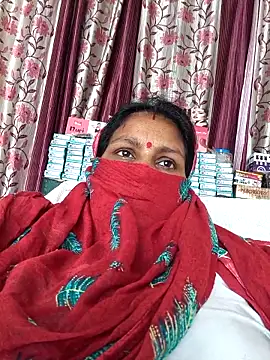 Love-pari077 online show from 04-13-26, 06:19