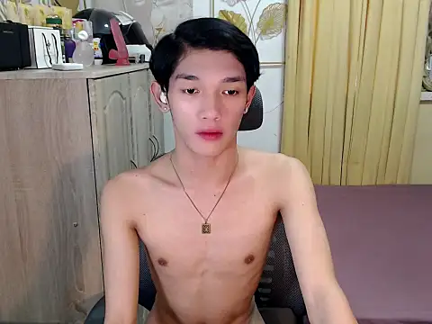 Snapshot of fuckerfriendsxx chatting on 07-19-26, 05:00 fuckerfriendsxx online show from 07-19-26, 05:00