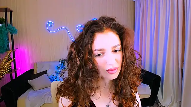 ChristinaConteeree online show from 10-02-25, 01:18