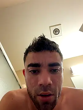 kelvin971011 online show from 11-08-25, 01:55