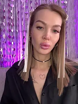 miss veroNika online show from 02-12-26, 04:40