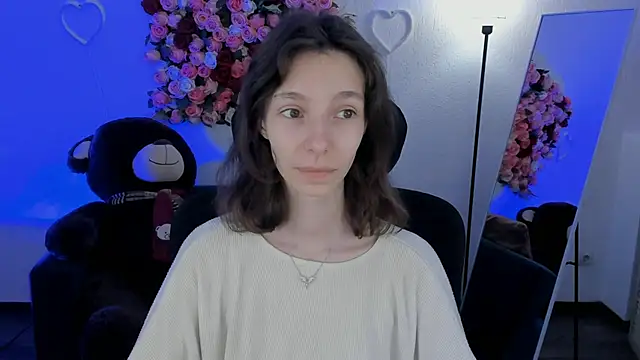 EmmanuellBrown online show from 04-19-26, 01:16