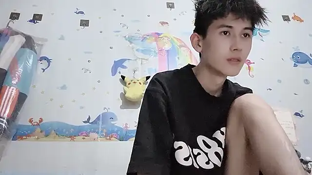 Snapshot of xiaojie2563 chatting on 10-17-25, 07:27 xiaojie2563 online show from 10-17-25, 07:27