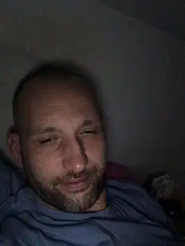 Snapshot of Nicobellich1989 chatting on 11-16-25, 01:33 Nicobellich1989 online show from 11-16-25, 01:33