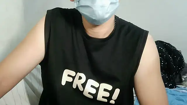 Snapshot of bigbb101011 chatting on 09-25-25, 04:16 bigbb101011 online show from 09-25-25, 04:16