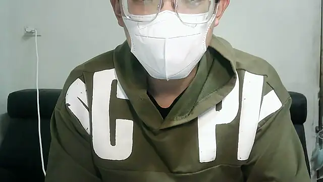 bigbb101011 online show from 11-28-25, 02:31