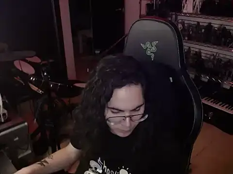 Snapshot of dorrey21 chatting on 10-20-25, 12:00 dorrey21 online show from 10-20-25, 12:00