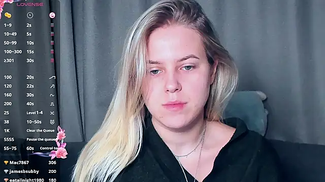 AngelAnty online show from 11-17-25, 01:06