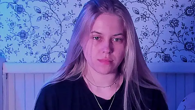Snapshot of AngelAnty chatting on 05-27-26, 07:11 AngelAnty online show from 05-27-26, 07:11