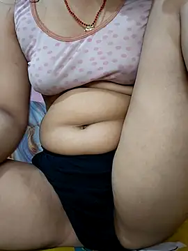hiddennisha online show from 05-05-26, 01:46