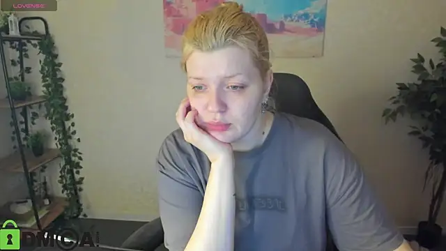 Michele Greenn online show from 06-30-26, 01:17