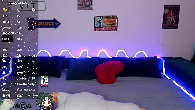 Snapshot of AmourLily chatting on 06-01-26, 06:37 AmourLily online show from 06-01-26, 06:37