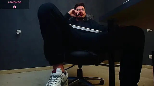 EnzoRace online show from 09-28-25, 04:40