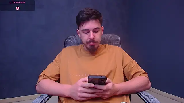 EnzoRace online show from 01-06-26, 05:55