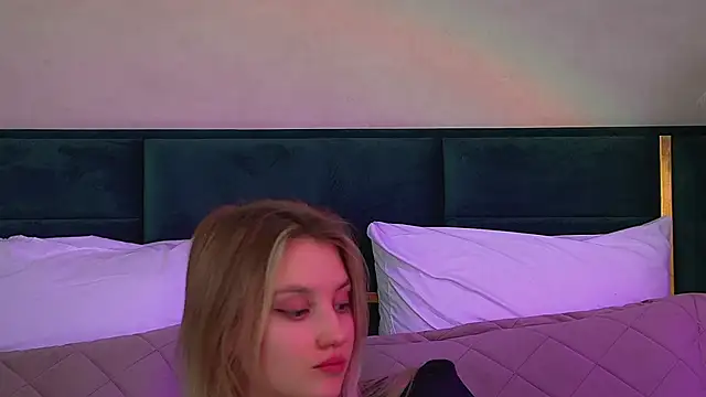 Snapshot of StacyEvances chatting on 02-08-26, 06:33 StacyEvances online show from 02-08-26, 06:33