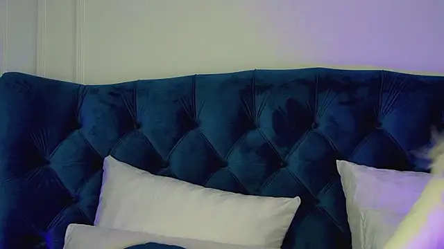 Snapshot of StacyEvances chatting on 02-09-26, 06:23 StacyEvances online show from 02-09-26, 06:23