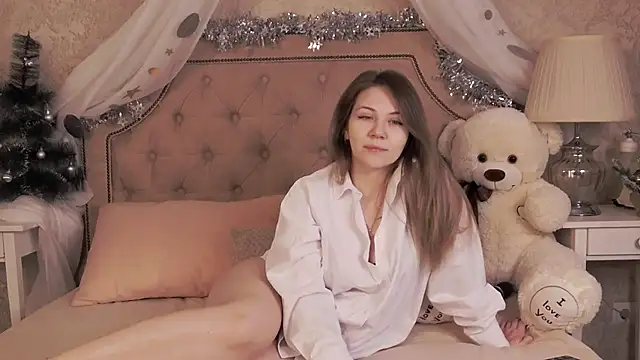 VeraHaze online show from 12-22-25, 02:41