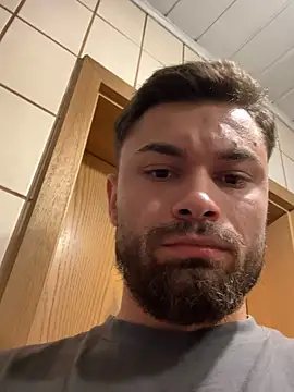 Snapshot of irimiea1729 chatting on 09-17-25, 06:20 irimiea1729 online show from 09-17-25, 06:20