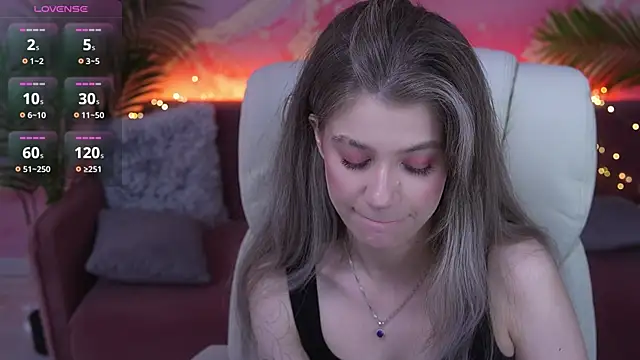 Snapshot of SandyLayy chatting on 06-03-26, 07:41 SandyLayy online show from 06-03-26, 07:41